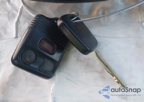 2002 Mazda Tribute Es V6/Lx V6 из США, поврежденный, VIN 4F2YU08192KM26281